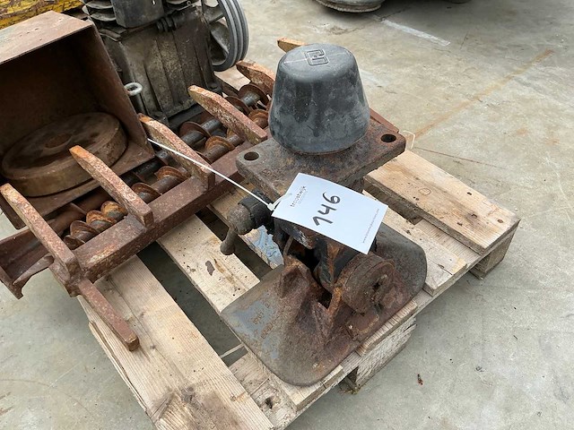 Partij onderdelen - afbeelding 2 van  6