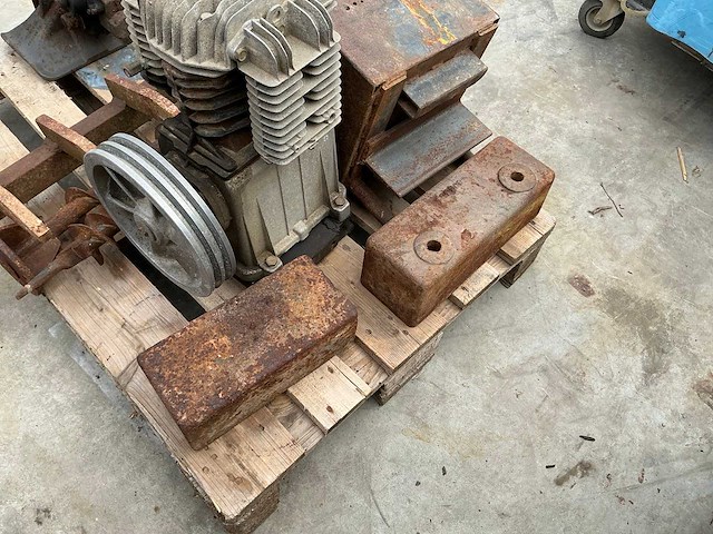 Partij onderdelen - afbeelding 6 van  6