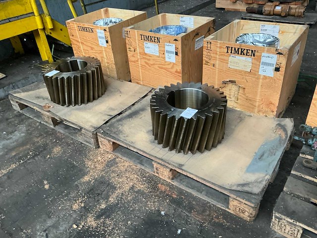 Partij onderdelen - afbeelding 3 van  4