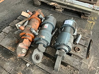 Partij onderdelen - afbeelding 3 van  7