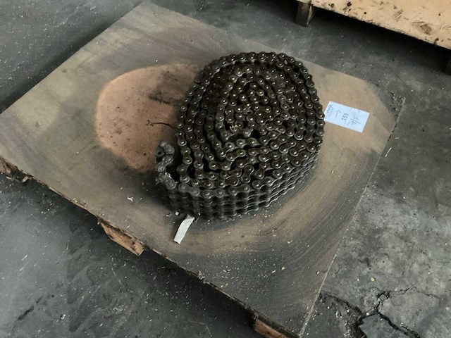 Partij onderdelen - afbeelding 2 van  9