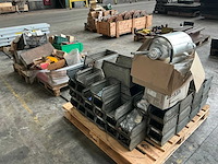 Partij onderdelen - afbeelding 1 van  15