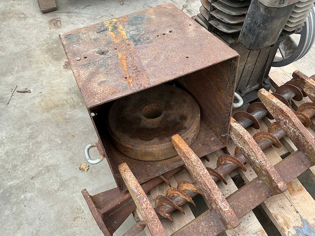 Partij onderdelen - afbeelding 1 van  3