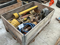 Partij onderdelen - afbeelding 3 van  8