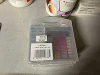 Partij onderhoudsmiddelen en toebehoren - afbeelding 11 van  11