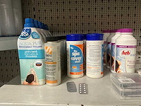 Partij onderhoudsmiddelen en toebehoren - afbeelding 4 van  11