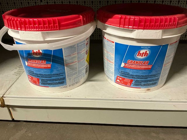 Partij onderhoudsmiddelen en toebehoren - afbeelding 8 van  11