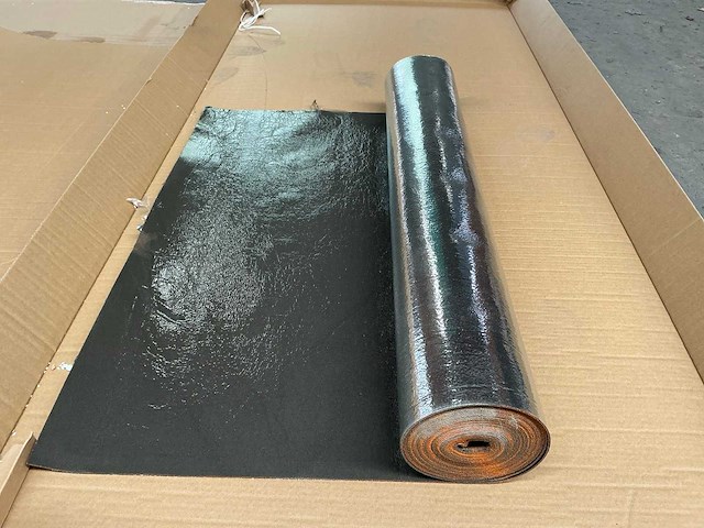 Partij ondervloer 100 m² - afbeelding 1 van  2