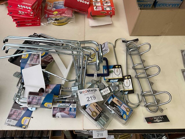 Partij opberg haken - afbeelding 1 van  9