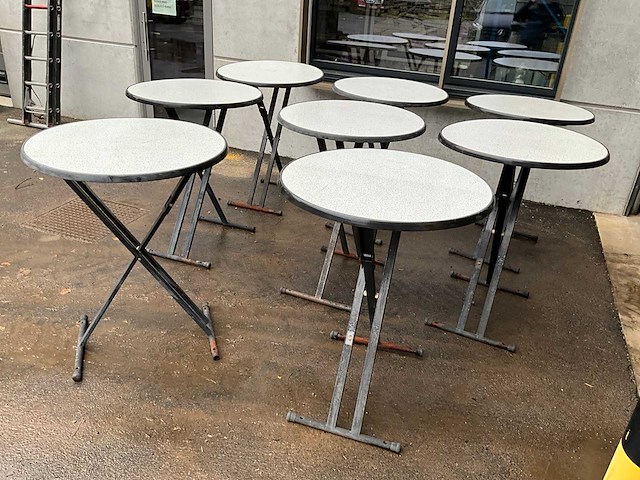 Partij opklapbare partytafels - afbeelding 1 van  17