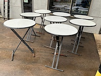 Partij opklapbare partytafels - afbeelding 1 van  17