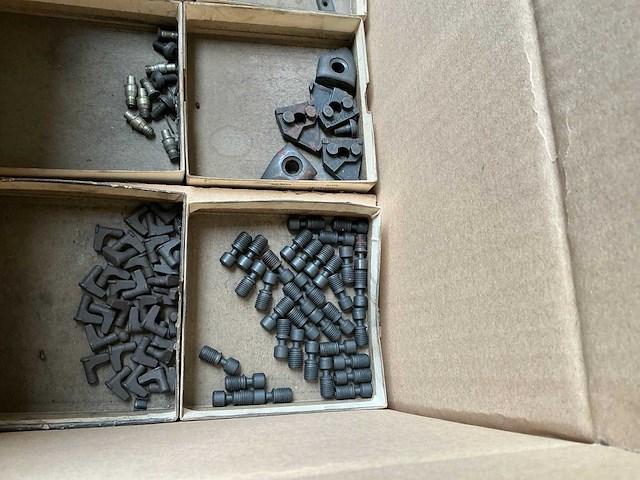 Partij opspan- en klemmateriaal - afbeelding 3 van  5