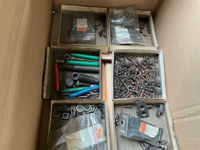 Partij opspan- en klemmateriaal - afbeelding 3 van  4