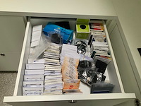 Partij opticien gereedschappen en toebehoren - afbeelding 5 van  32