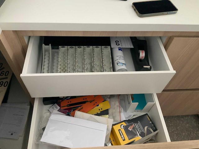 Partij opticien gereedschappen en toebehoren - afbeelding 25 van  32