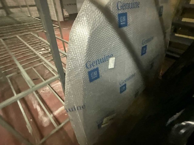 Partij originele carrosseriedelen: portieren en achterklep, diverse modellen - afbeelding 7 van  10