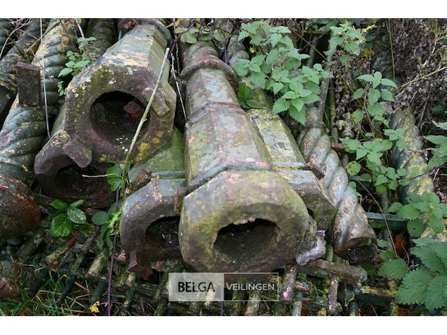 Partij oud hekwerk - afbeelding 2 van  9