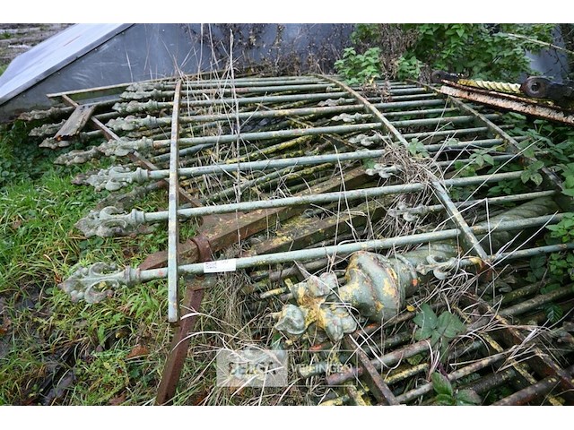 Partij oud hekwerk - afbeelding 5 van  9