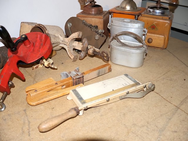 Partij oud keukengerei - afbeelding 3 van  4