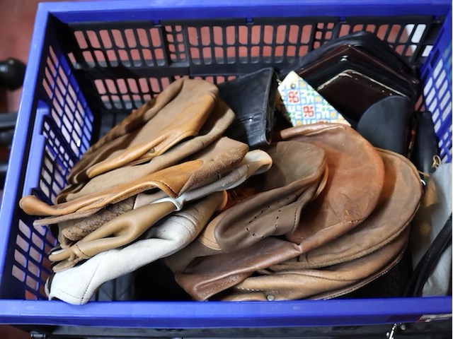 Partij oude accessoires - afbeelding 4 van  4