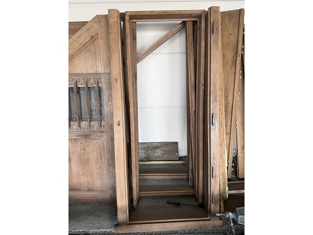 Partij oude deuren en toebehoren - afbeelding 3 van  4