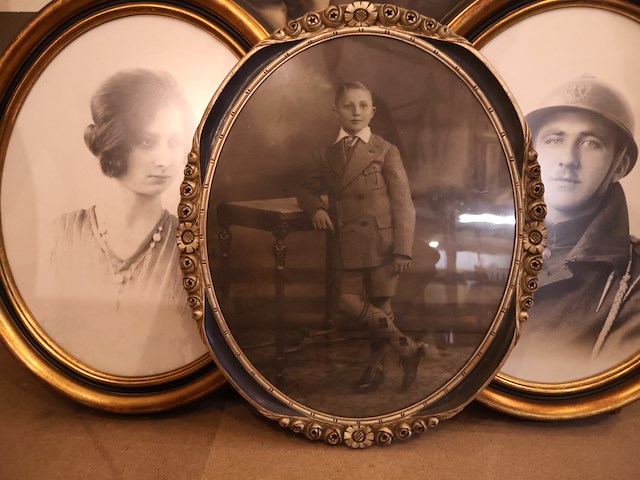 Partij oude fotos (x7)) - afbeelding 2 van  9