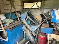 Partij oude machines (berging 3) - afbeelding 7 van  11