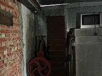 Partij oude machines dienend als schroot - afbeelding 6 van  6