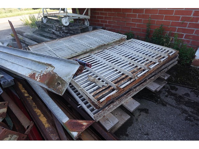 Partij oude metalen - afbeelding 5 van  10