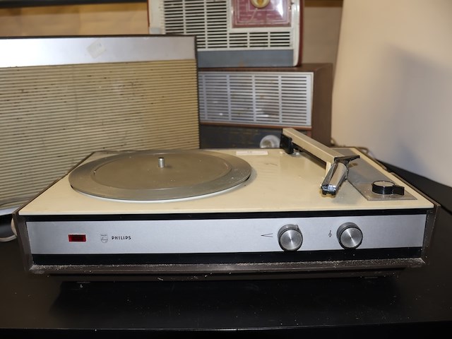 Partij oude radio's - afbeelding 3 van  6