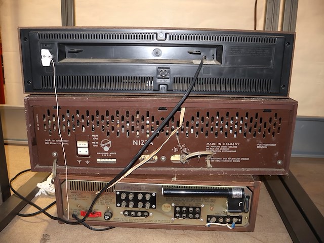 Partij oude radio's - afbeelding 7 van  10