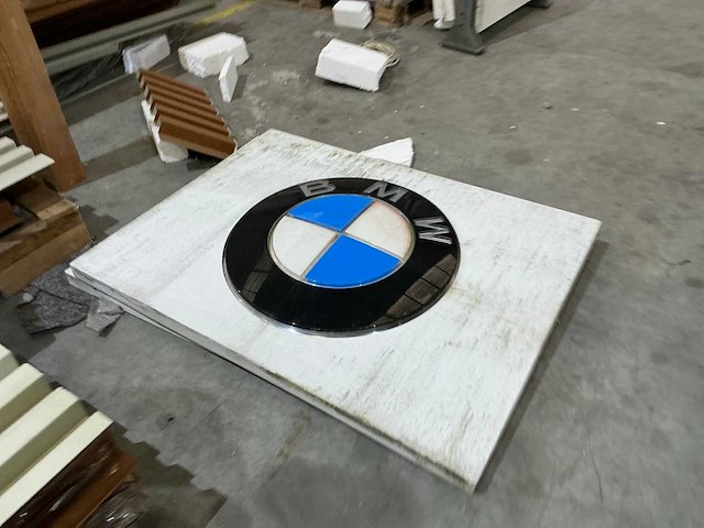 Partij oude reclameborden, alu profielen en diversen - afbeelding 6 van  18