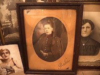 Partij oude zwart wit famillie foto's plm8 - afbeelding 8 van  10