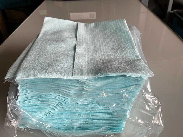 Partij overig hygiene uitrusting- doekjes - afbeelding 1 van  2