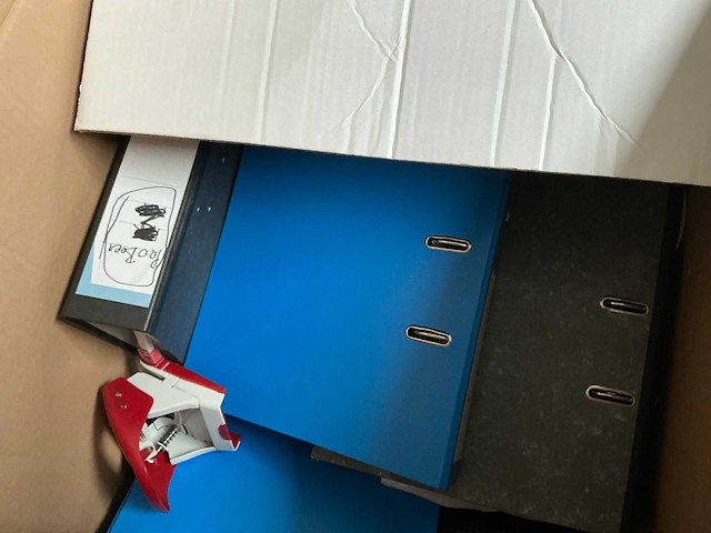 Partij overige kantoorinventaris - afbeelding 4 van  6