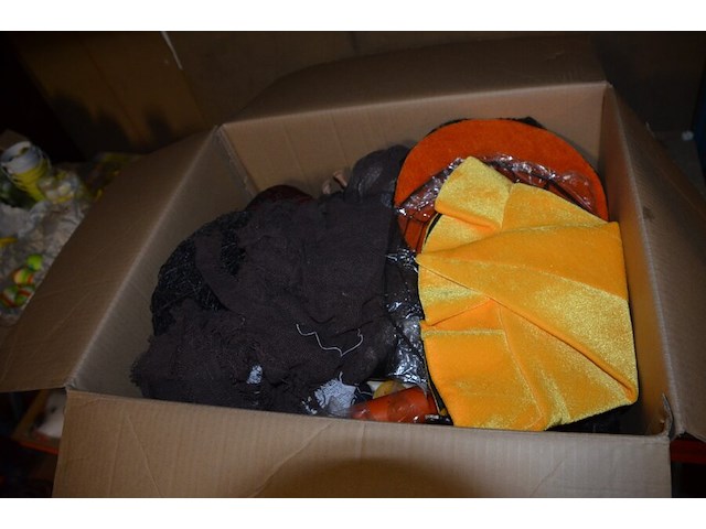 Partij paas- en halloween versiering - afbeelding 19 van  20