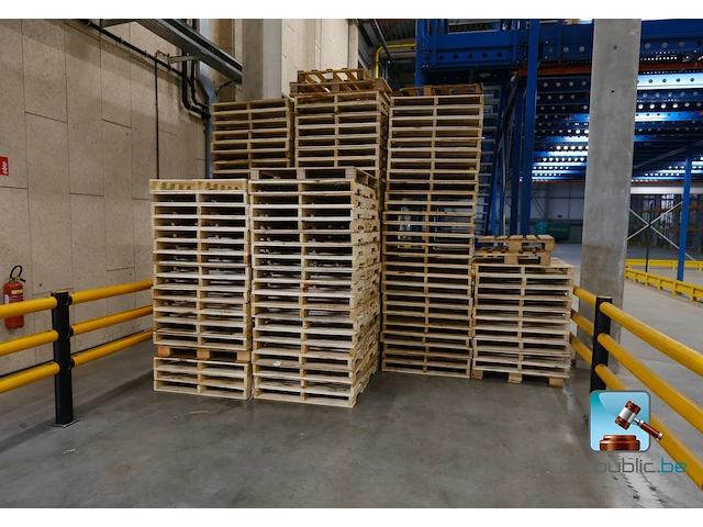 Partij pallets - afbeelding 1 van  5