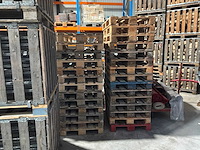 Partij palletten en opzetranden - afbeelding 2 van  2