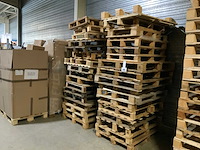 Partij palletten - afbeelding 1 van  3
