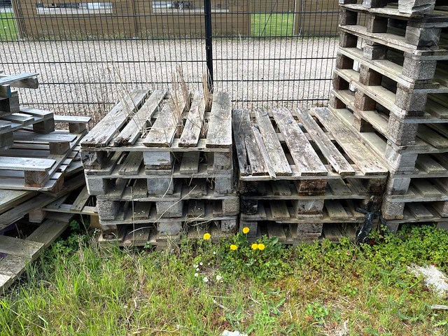 Partij palletten - afbeelding 2 van  6