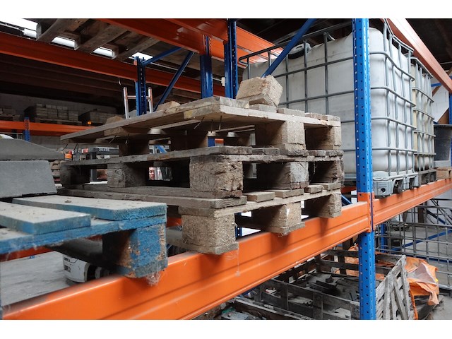 Partij palletten - afbeelding 3 van  8