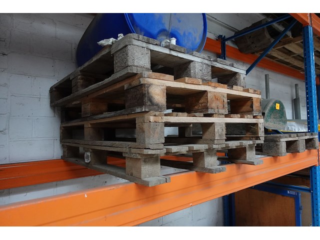 Partij palletten - afbeelding 5 van  8