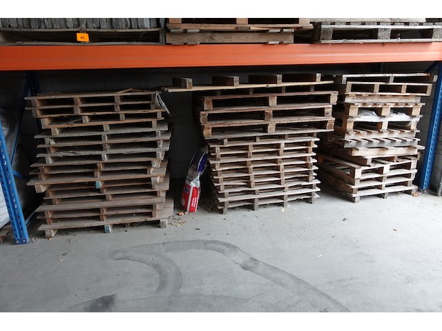 Partij palletten - afbeelding 7 van  8