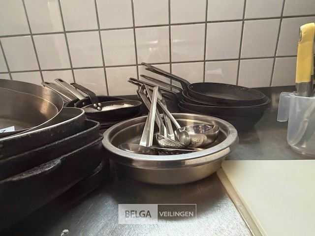 Partij pannen - afbeelding 4 van  8