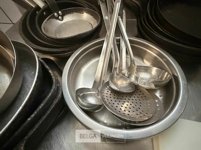 Partij pannen - afbeelding 5 van  8