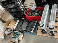 Partij partij diverse it-accessoires - afbeelding 1 van  5