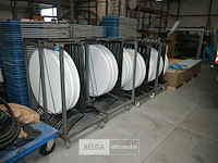 Partij partytafels + karren - afbeelding 1 van  8