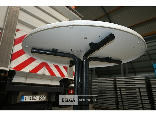 Partij partytafels + karren - afbeelding 6 van  8