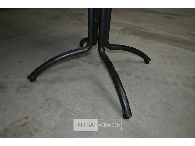 Partij partytafels + karren - afbeelding 7 van  8