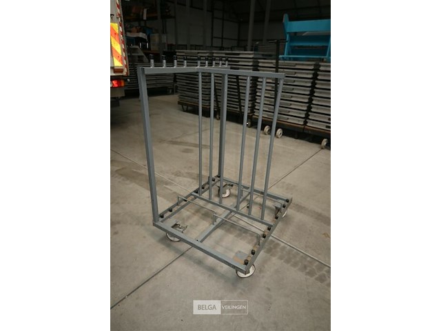 Partij partytafels + karren - afbeelding 8 van  8